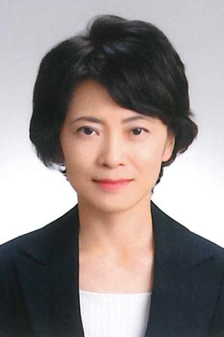 綾井 桜子 教授